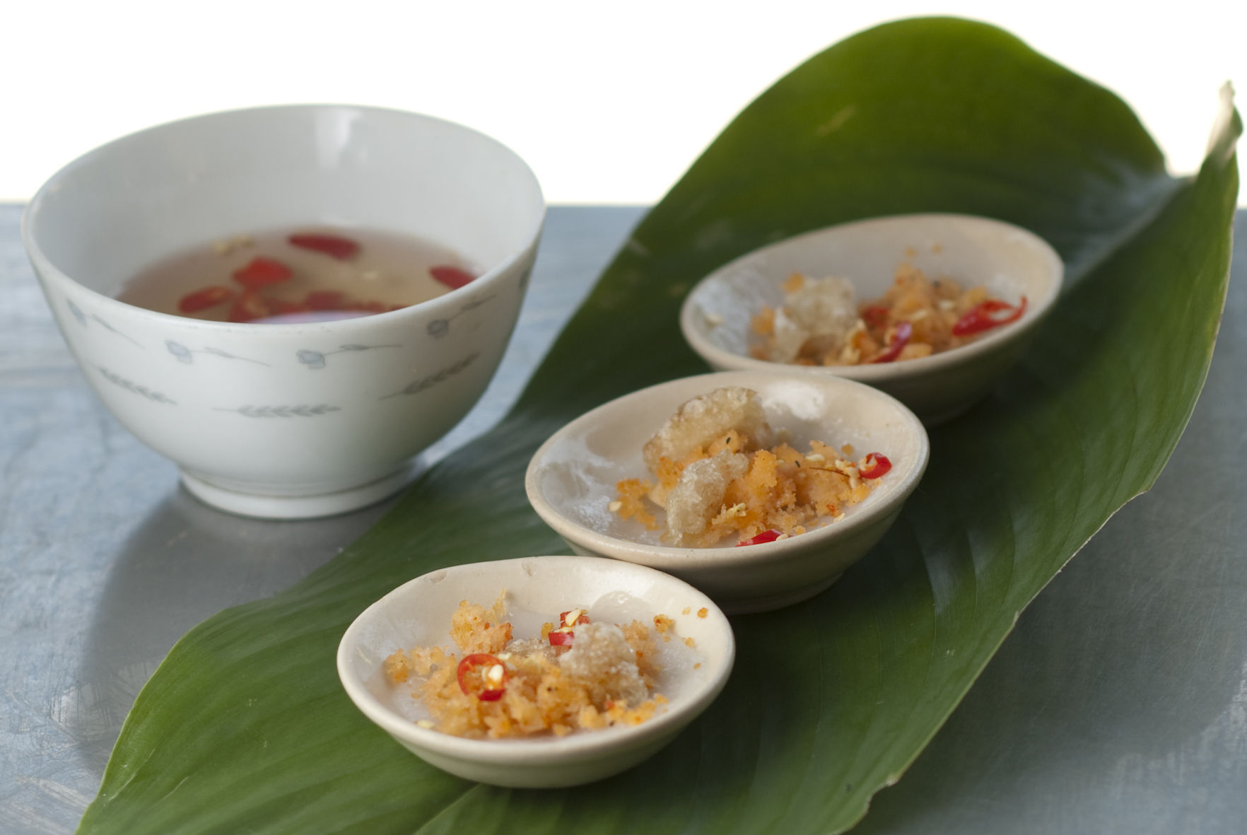 https://www.cookingchanneltv.com/content/dam/images/cook/fullset/2011/1/31/0/CCLKV201_Banh-Beo_s4x3.jpg